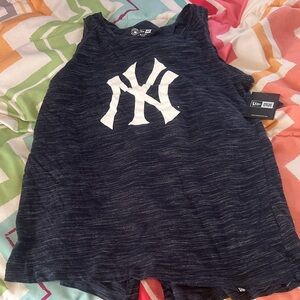 New Era Navy and White Yankees Logo Tank